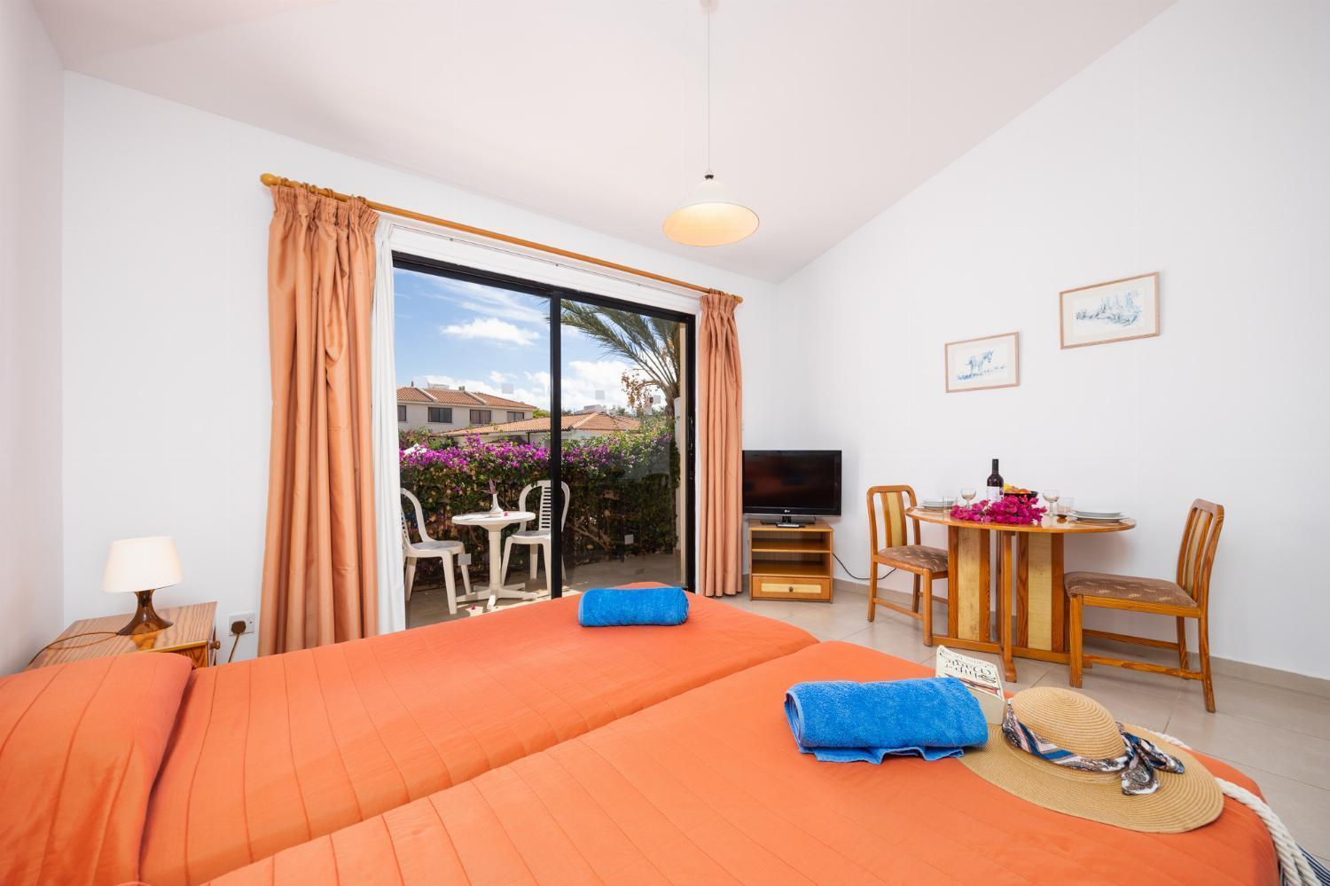 Tavros Hotel Apartments Polis Extérieur photo