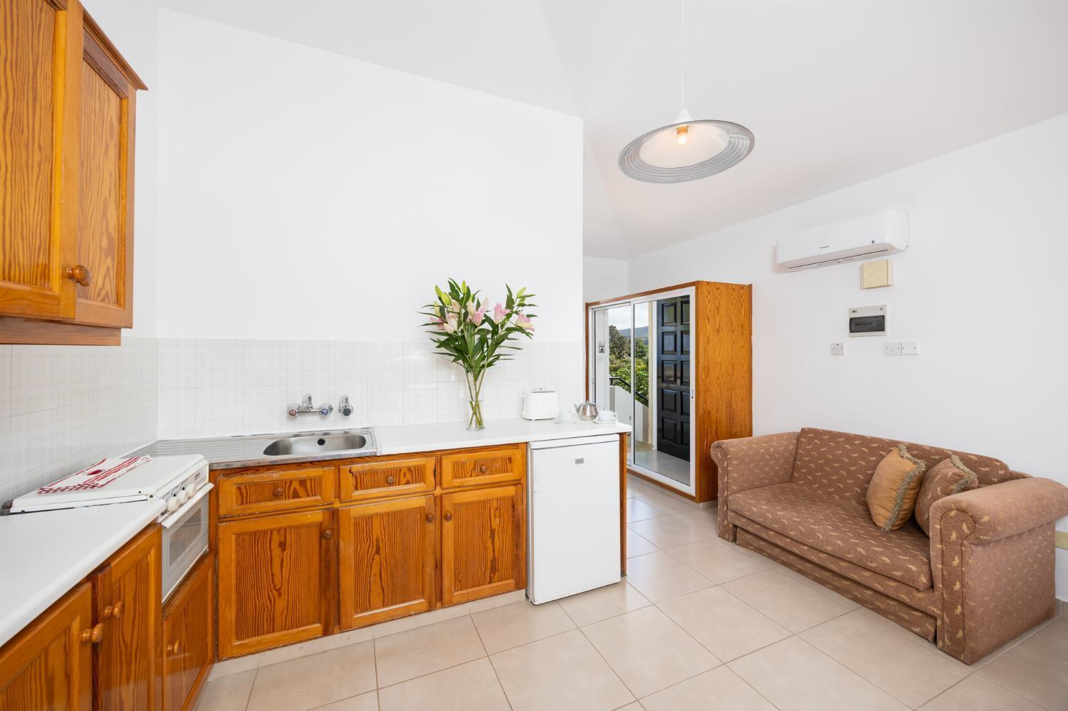 Tavros Hotel Apartments Polis Chambre photo