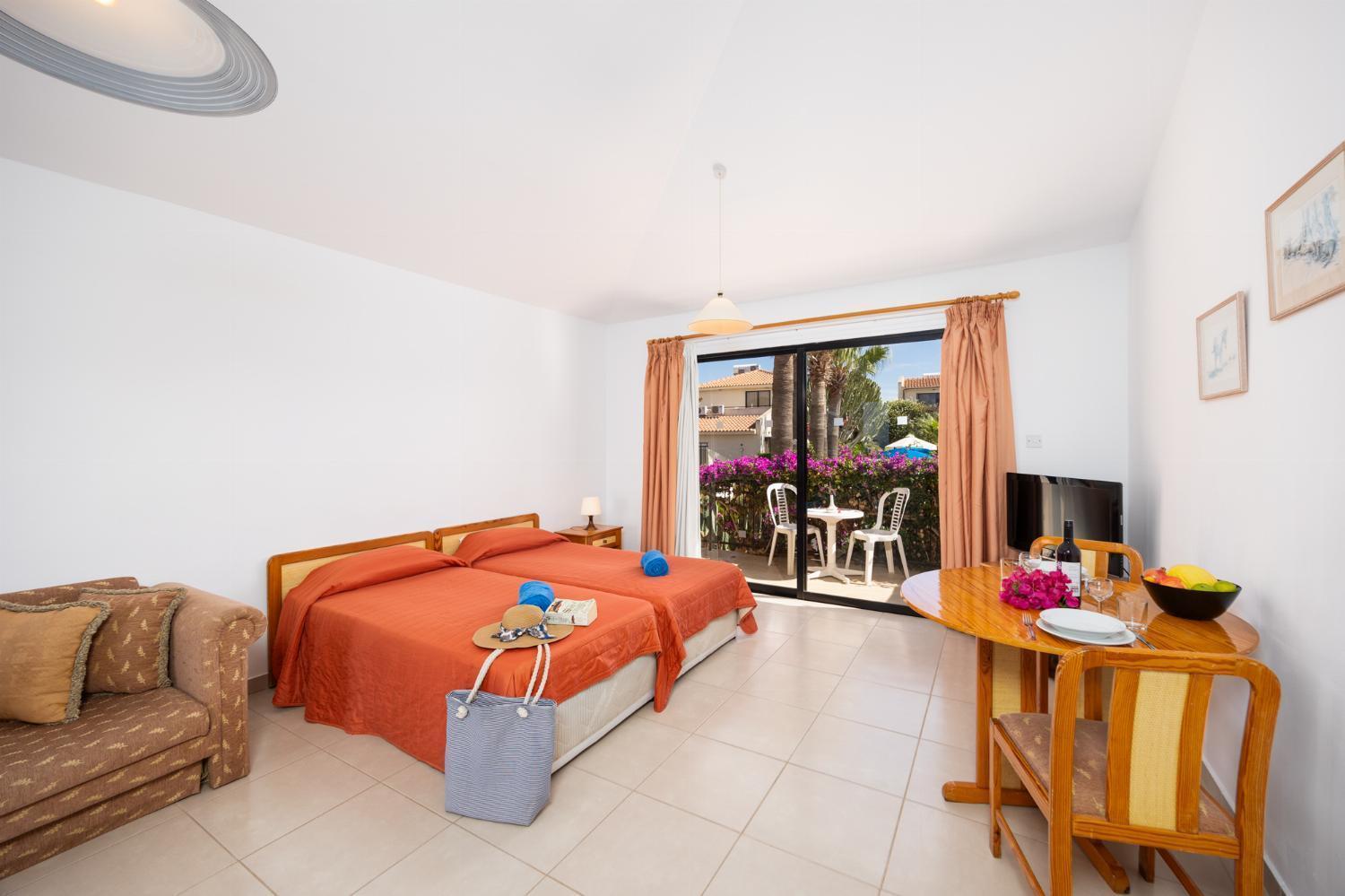 Tavros Hotel Apartments Polis Extérieur photo
